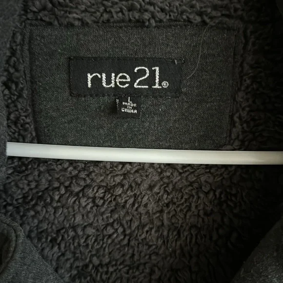 Rue21 Sherpa-Lined and Hooded Jacket - Size Large Dark Gray - Picture 2 of 5